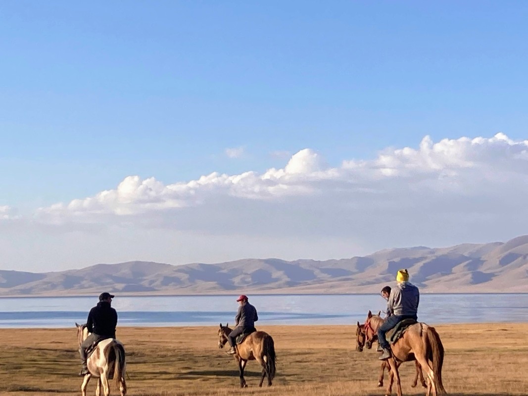 8 days 7 night, Issyk Kul, Sary Jaz, Altyn Arashan, Oguz Bashi, Son Kul. 1