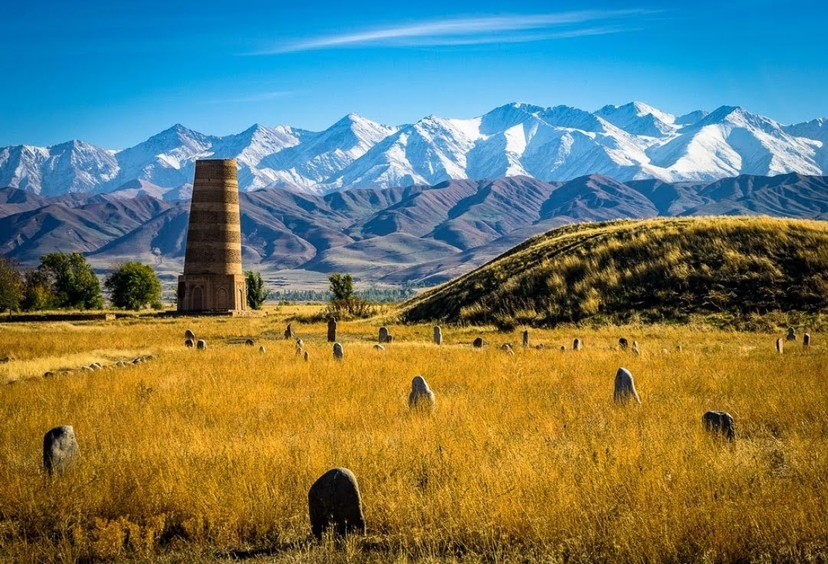 Extreme jeep 14 day tour in Kyrgyzstan 4