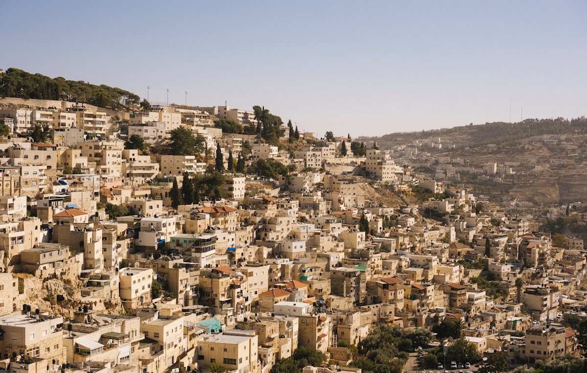 The Pilgrimage from Egypt to Israel in Six Days 1