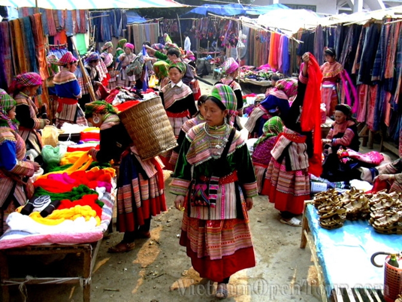 Sapa 2 Days 1 Night Bac Ha Market from Hanoi - Overnight in Hotel 4