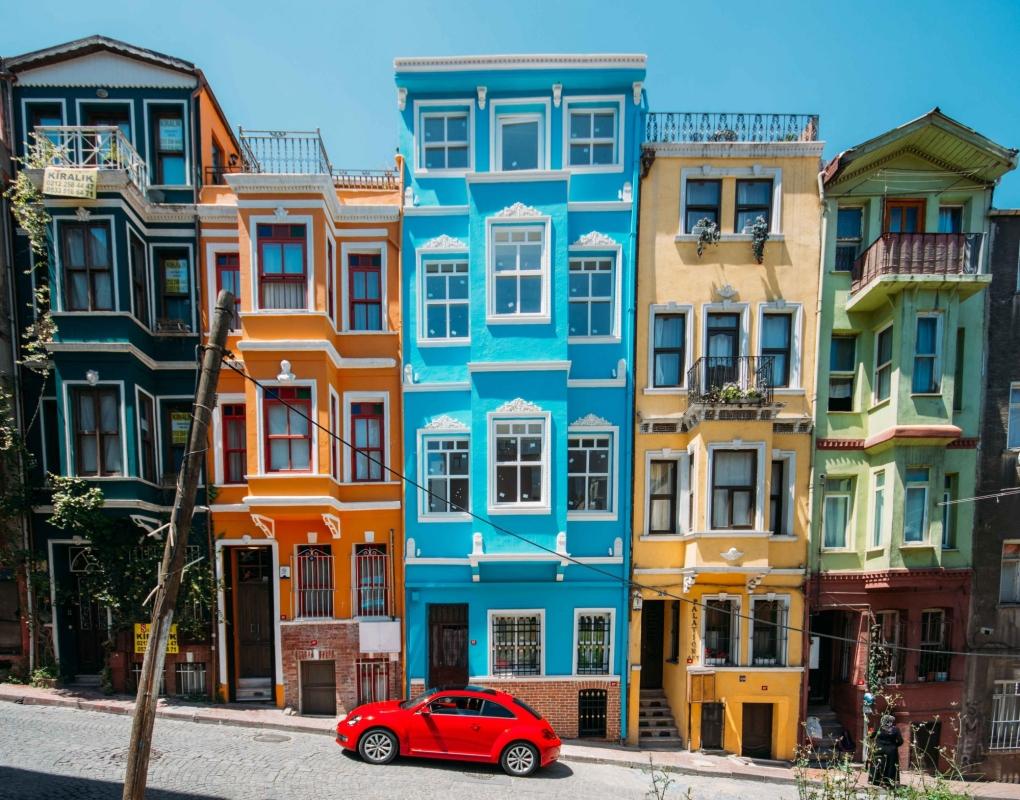 Balat: History & Colors + Pottery and Ceramic Class Balat: History & Colors + Pottery and Ceramic Class