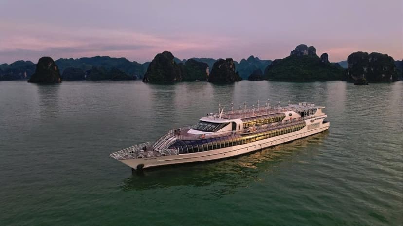 Paradise Delight Cruise – 7-Hour Halong Bay Experience with Lunch & Live Music By Sanna Tour 4