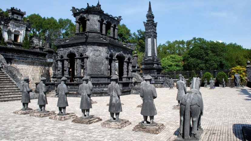 HUE CITY TOUR – 1 DAY MOTORBIKE EXPERIENCE BY SANNA TOUR 2