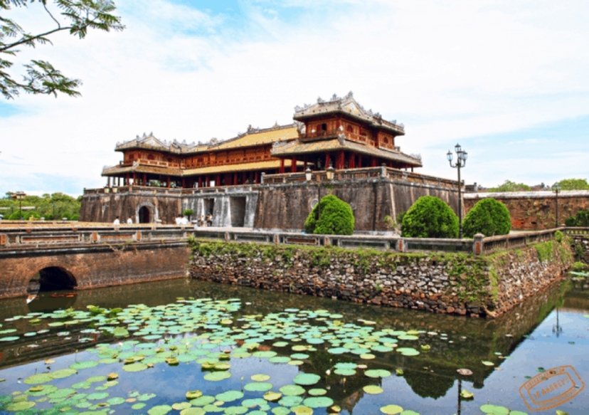 HUE CITY TOUR – 1 DAY MOTORBIKE EXPERIENCE BY SANNA TOUR 4