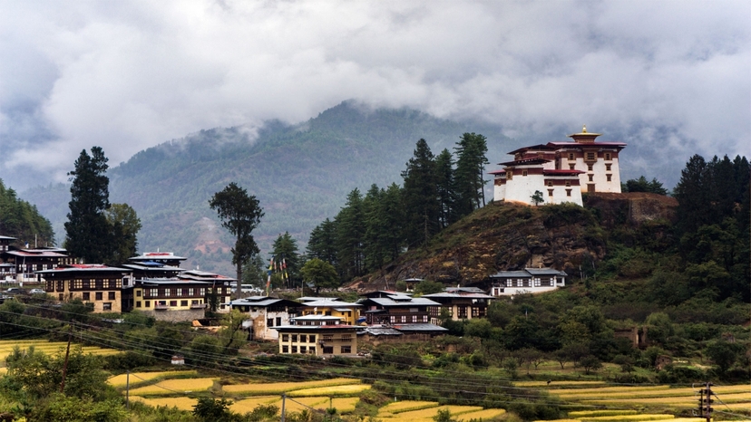 10 Days Multi-Country Nepal Bhutan Tour 4