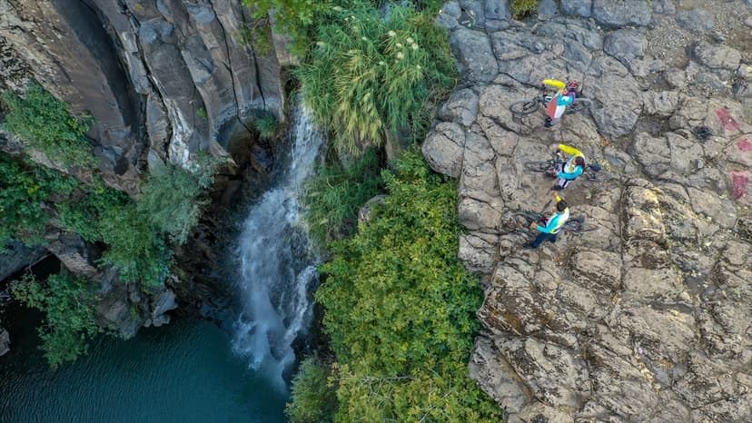 Daily Nature & Folklore Tour from Diyarbakır to Seyhandede Waterfall 4
