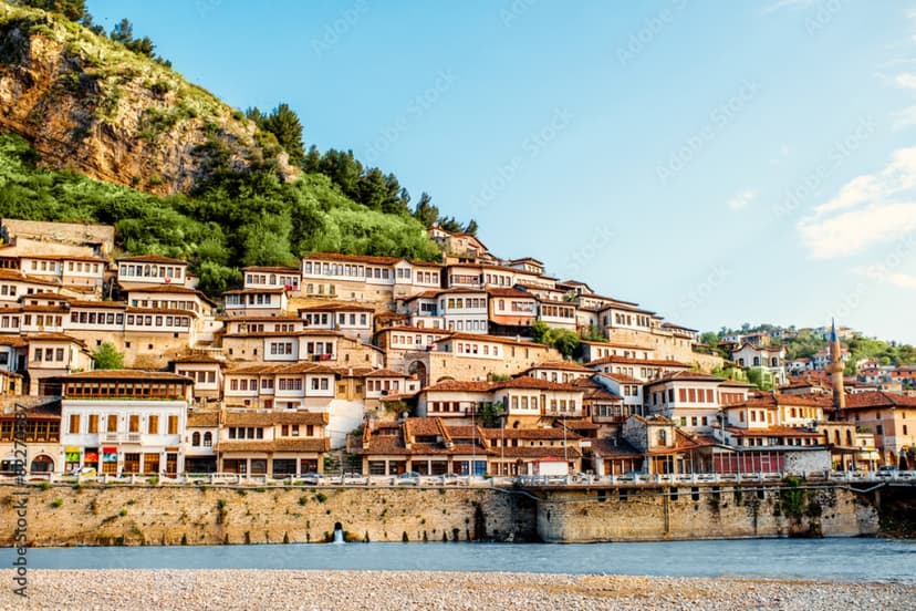 Daily tour Berat city and Belsh Lake 3