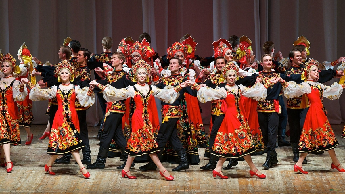 Daily Russian Night Live Tour Program 1