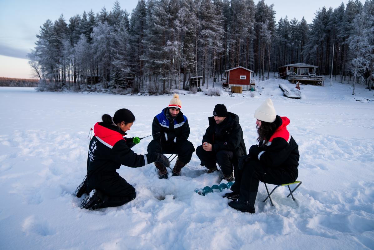 Experience Lapland – Ice Fishing Experience Lapland – Ice Fishing