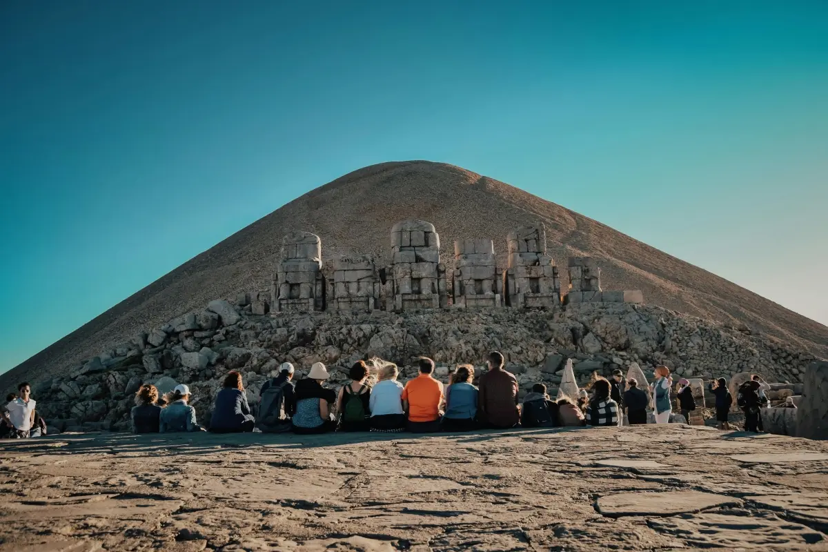 16 Day Istanbul, Mesopotamia & Aegean Discovery Tour – From Nemrut to Cappadocia & Ephesus 16 Day Istanbul, Mesopotamia & Aegean Discovery Tour – From Nemrut to Cappadocia & Ephesus