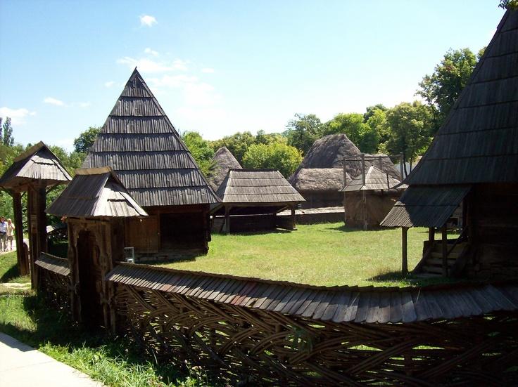 Muzeul Național al Ţăranului Român: Village Museum