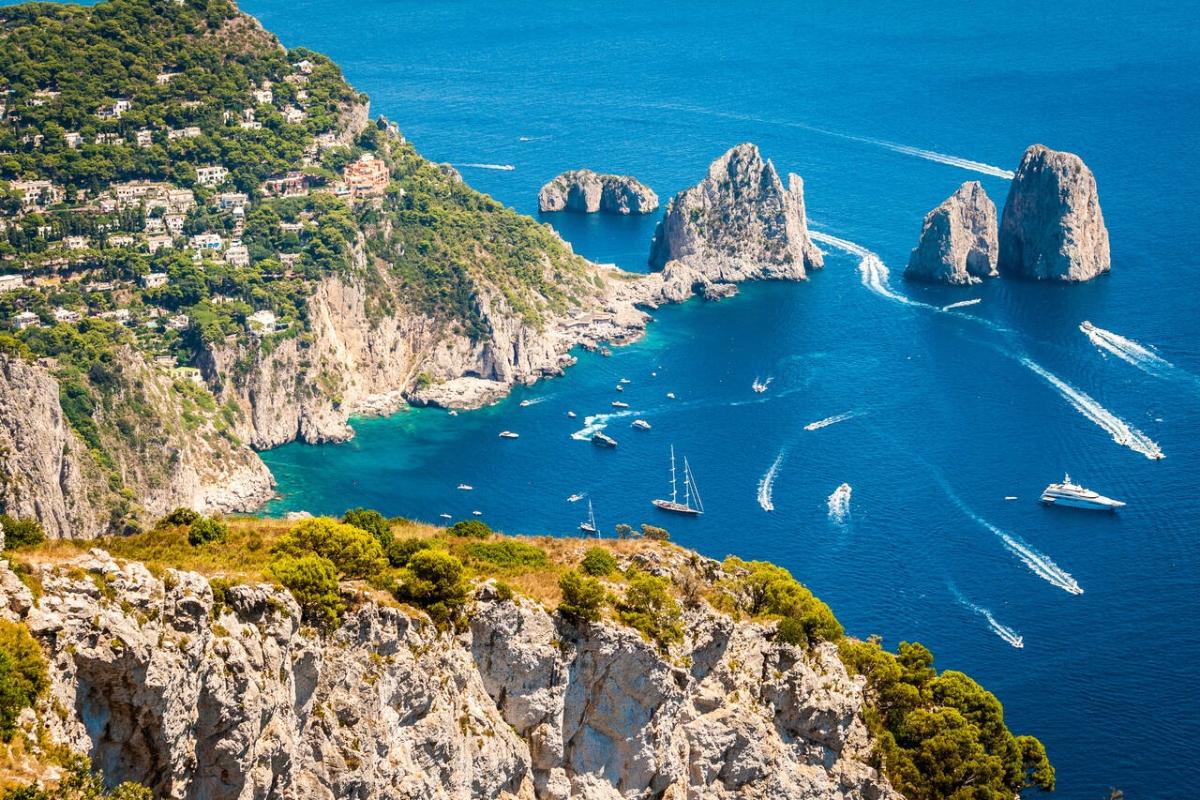 From Naples: Capri Island Boat Tour with Free Time in Capri From Naples: Capri Island Boat Tour with Free Time in Capri