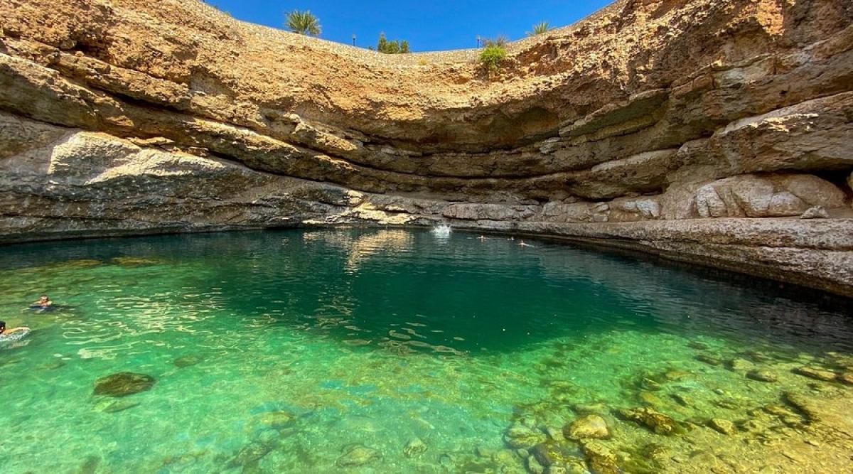 Discover Cities, Wadis and Desert of Oman Discover Cities, Wadis and Desert of Oman