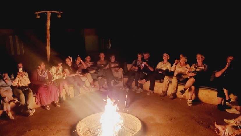 Merzouga: Overnight Stay in Luxury Camp 4