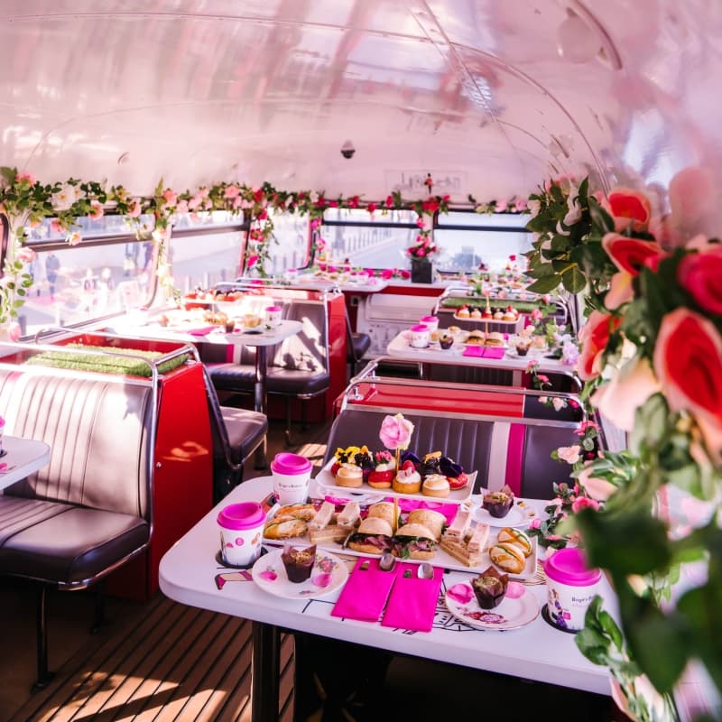 The Original Afternoon Tea London Sightseeing Bus Tour 2