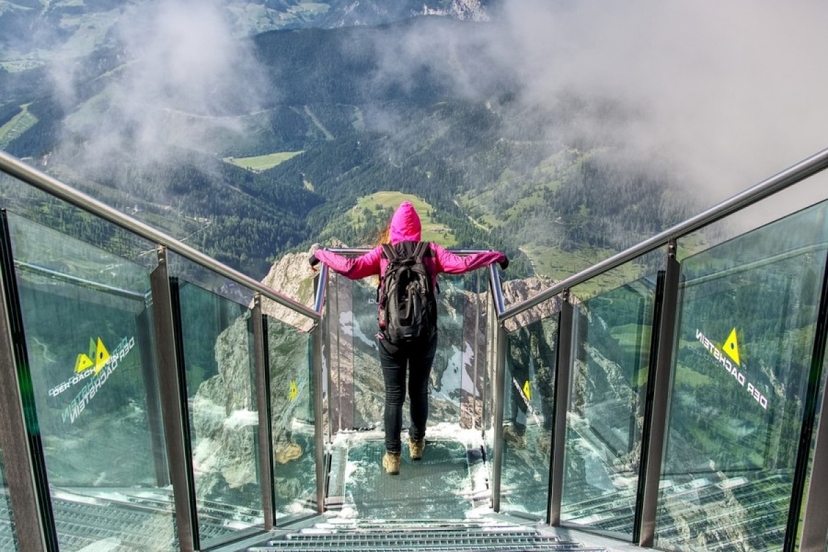 Prague & Alpine Wonders: 7 Day Private Tour to Dachstein Skywalk 2