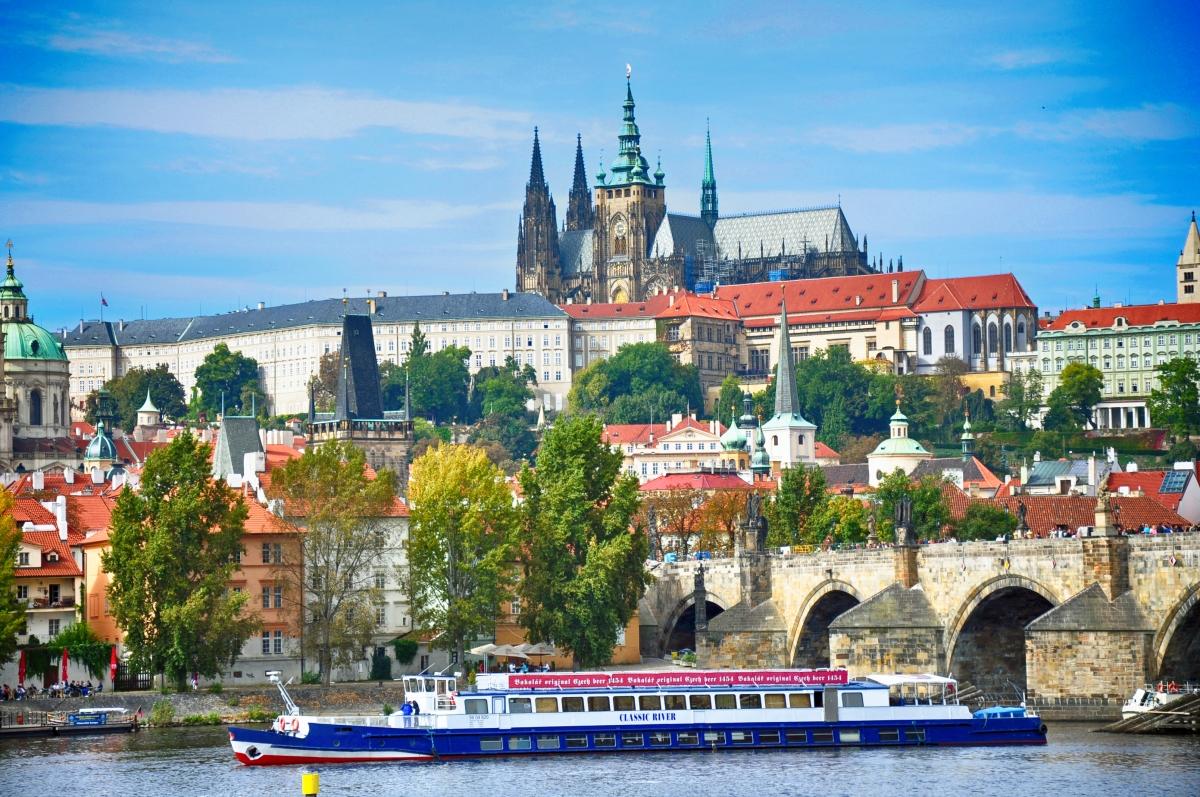 Prague: Panoramic Vltava River Cruise Prague: Panoramic Vltava River Cruise