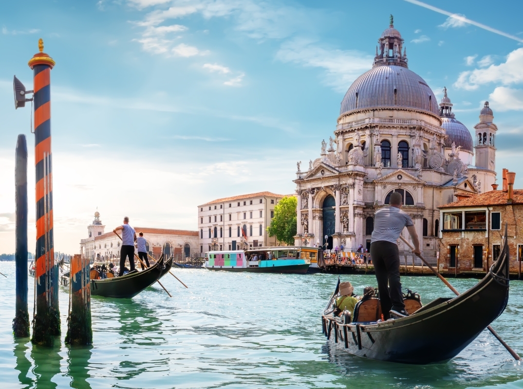 Northern Italy Signature Journey: Venice, Verona, Lake Garda and Milan 1