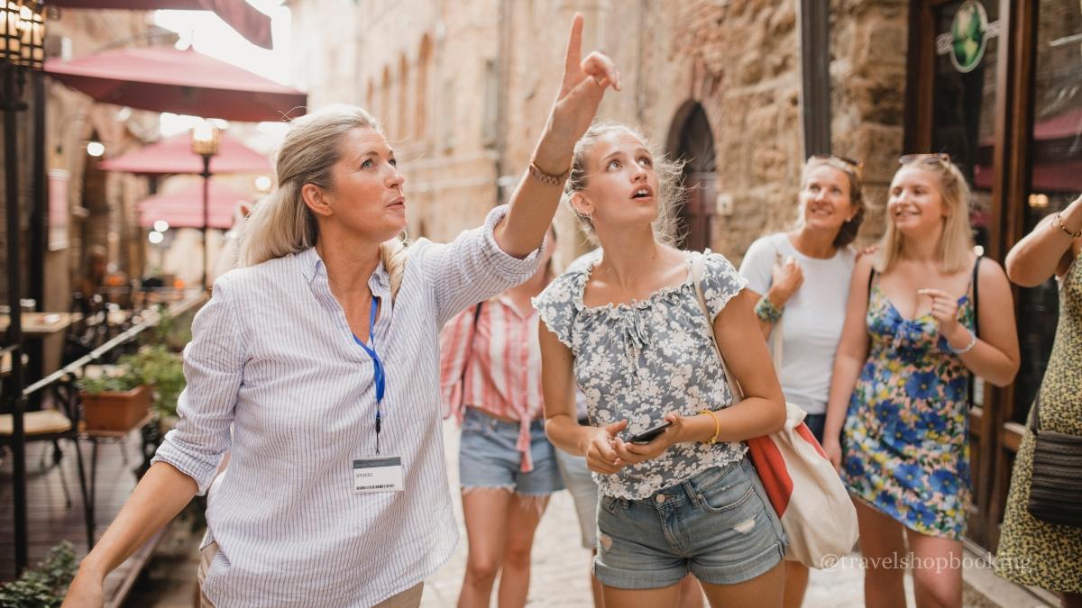 Central & Eastern Europe Grand Tour with TravelShopBooking Central & Eastern Europe Grand Tour with TravelShopBooking