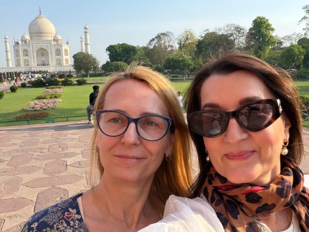 Bangalore to Taj Mahal Same Day Tour by Flight – Agra One Day Trip Package 1