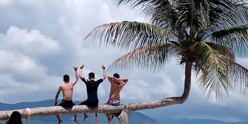 Koh Samui : Pink Dolphin Sightseeing, Koh Tan & Koh Mudsum by Speedboat 3