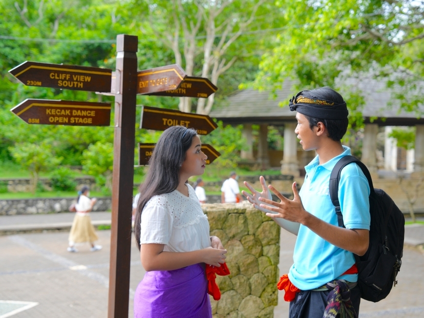 Uluwatu Sunset Tour with Kecak Dance & Jimbaran Seafood Dinner 2