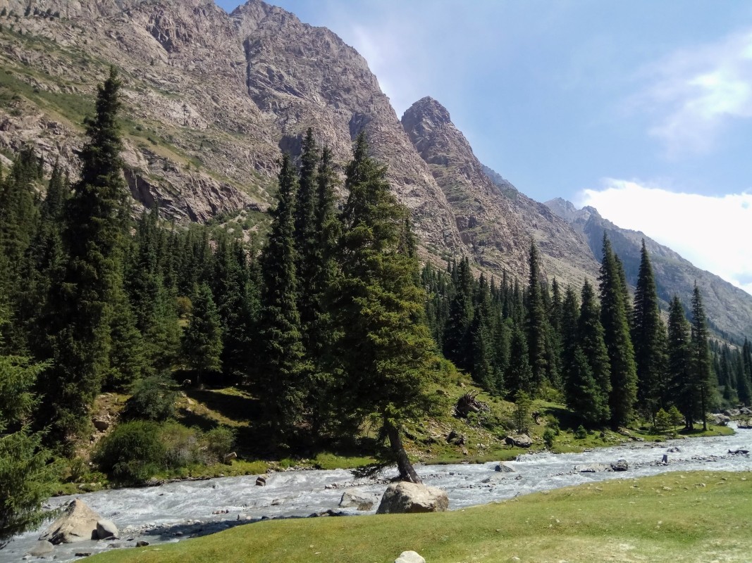 4-Day Tulpar Kul Trekking tour from Osh 1