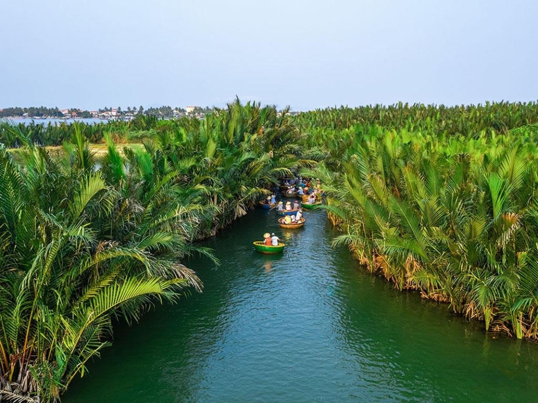 ITA Travel - Vietnam Optional Tour - Hoi An sight-seeing tour/ Cam Thanh Coconut Village 1