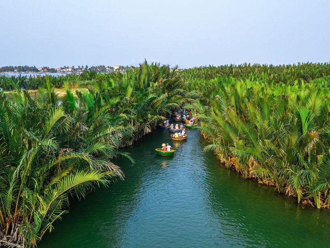 ITA Travel - Vietnam Optional Tour - Hoi An sight-seeing tour/ Cam Thanh Coconut Village 1