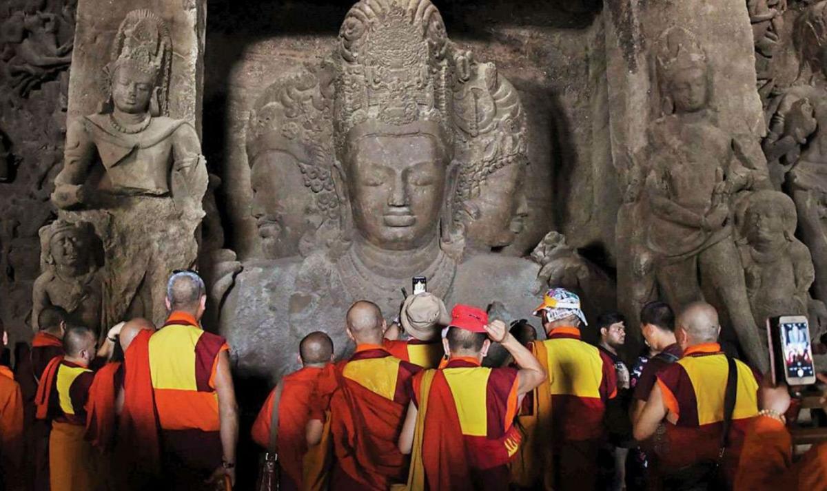 Golden Triangle Tour with Ajanta & Ellora Caves Golden Triangle Tour with Ajanta & Ellora Caves