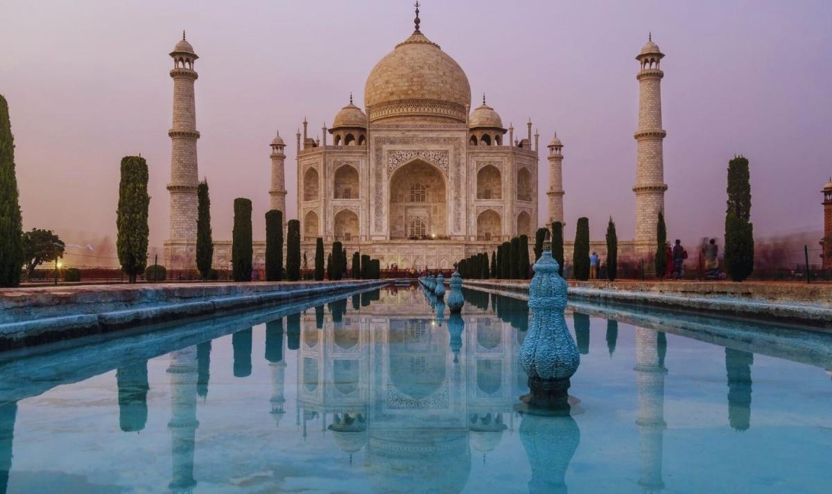 Discover North & South India Discover North & South India