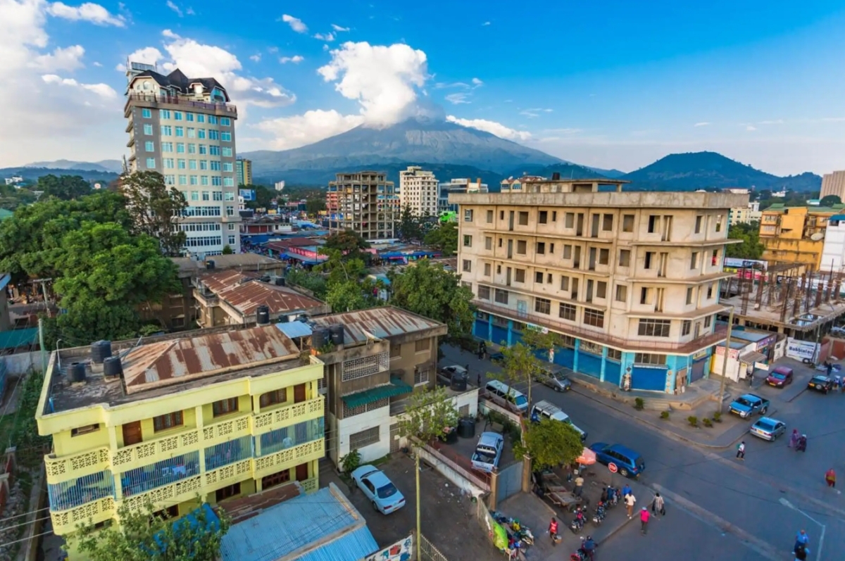 From Arusha: Guided City Tour with the best highlights 1