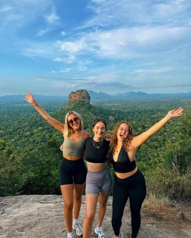 Explore Sri Lanka Wildlife Safari Tour 4