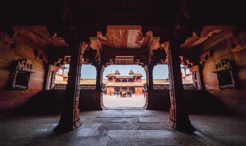 Golden Triangle & Buddhist Pilgrimage Trails 4