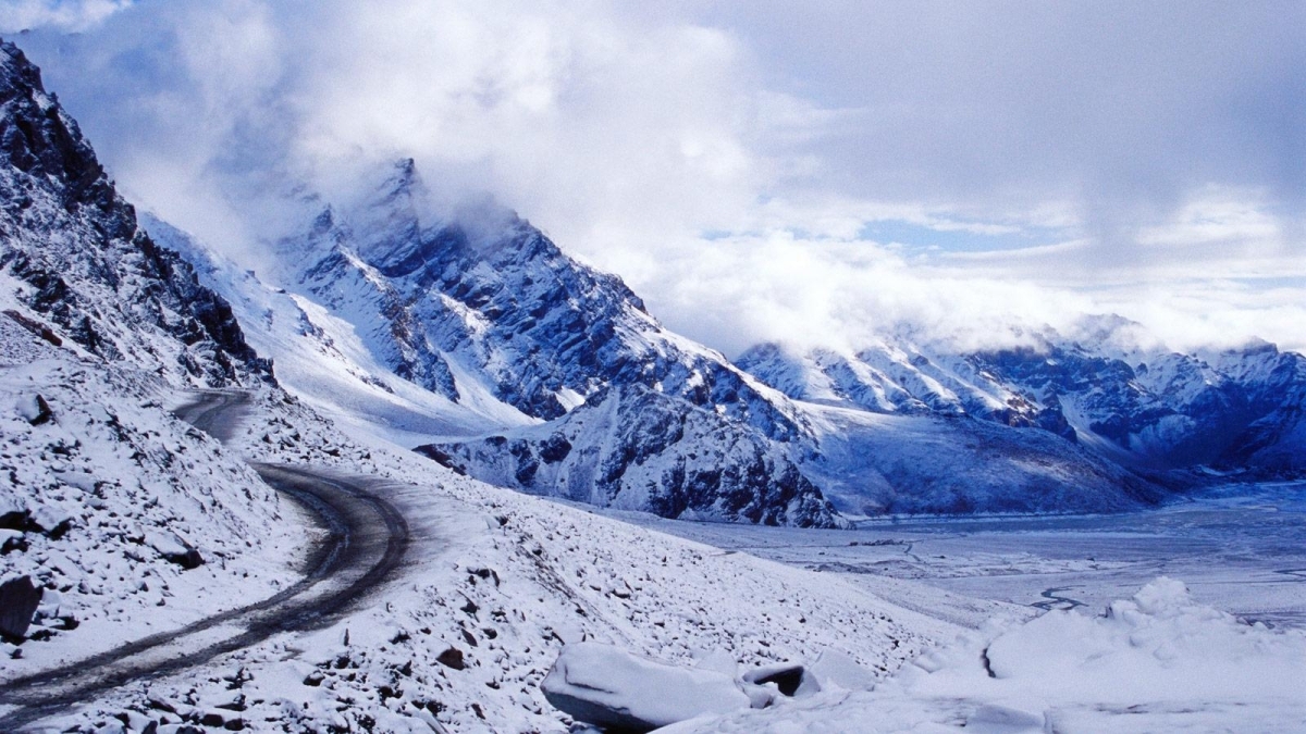 Shimla, Manali, Chandigarh with Delhi Tour 2