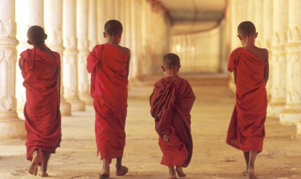 Golden Triangle with Bodh Gaya and Varanasi Trails Golden Triangle with Bodh Gaya and Varanasi Trails