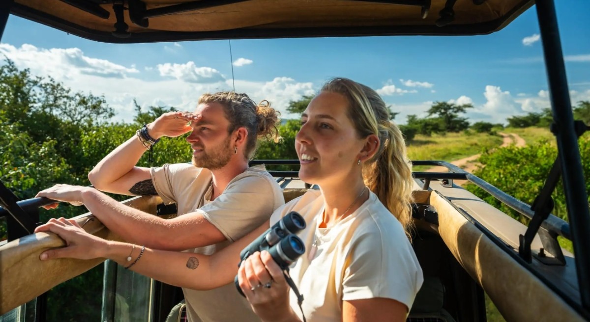 From Arusha: 1 Day Arusha National Park Guided Safari Trip 1