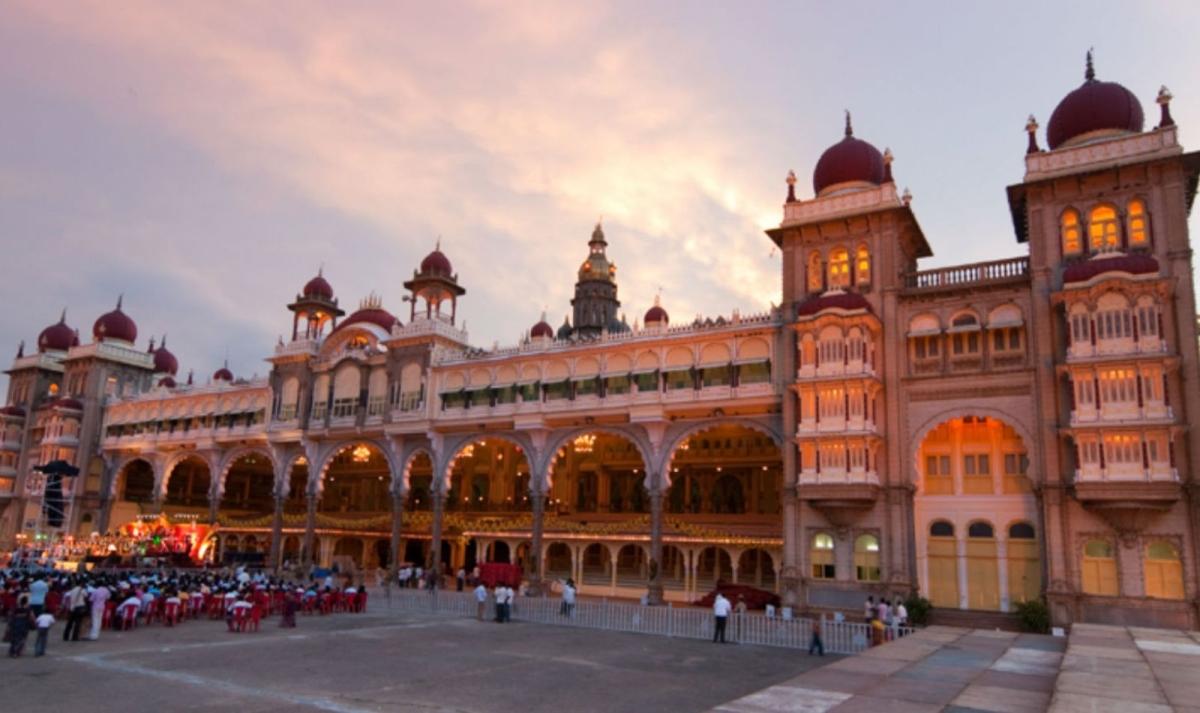 Karnataka Wonders with Goa Trails Karnataka Wonders with Goa Trails