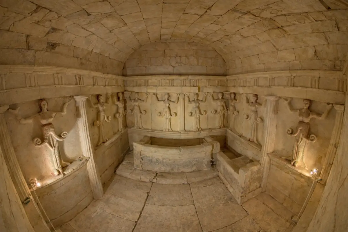 Sveshtari Tomb & Abritus Fortress Tour Sveshtari Tomb & Abritus Fortress Tour