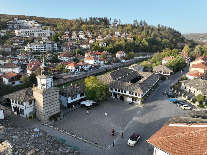 Guided Day Tour to Tryavna by Train 2