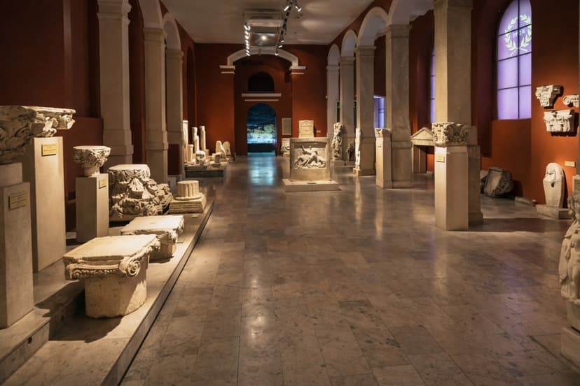 Varna Private Day Tour from Veliko Tarnovo: Gold Treasure Museum, Roman Baths & Sea Garden 3