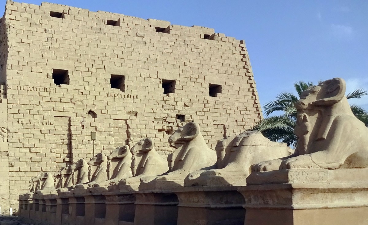 18 Days Cairo, Alexandria and Nile Cruise by Flight 1