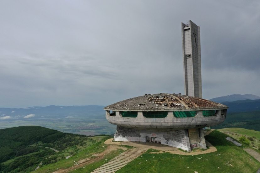 Private Full-Day Tour to Buzludzha Monument and Shipka Memorial from Veliko Tarnovo 3