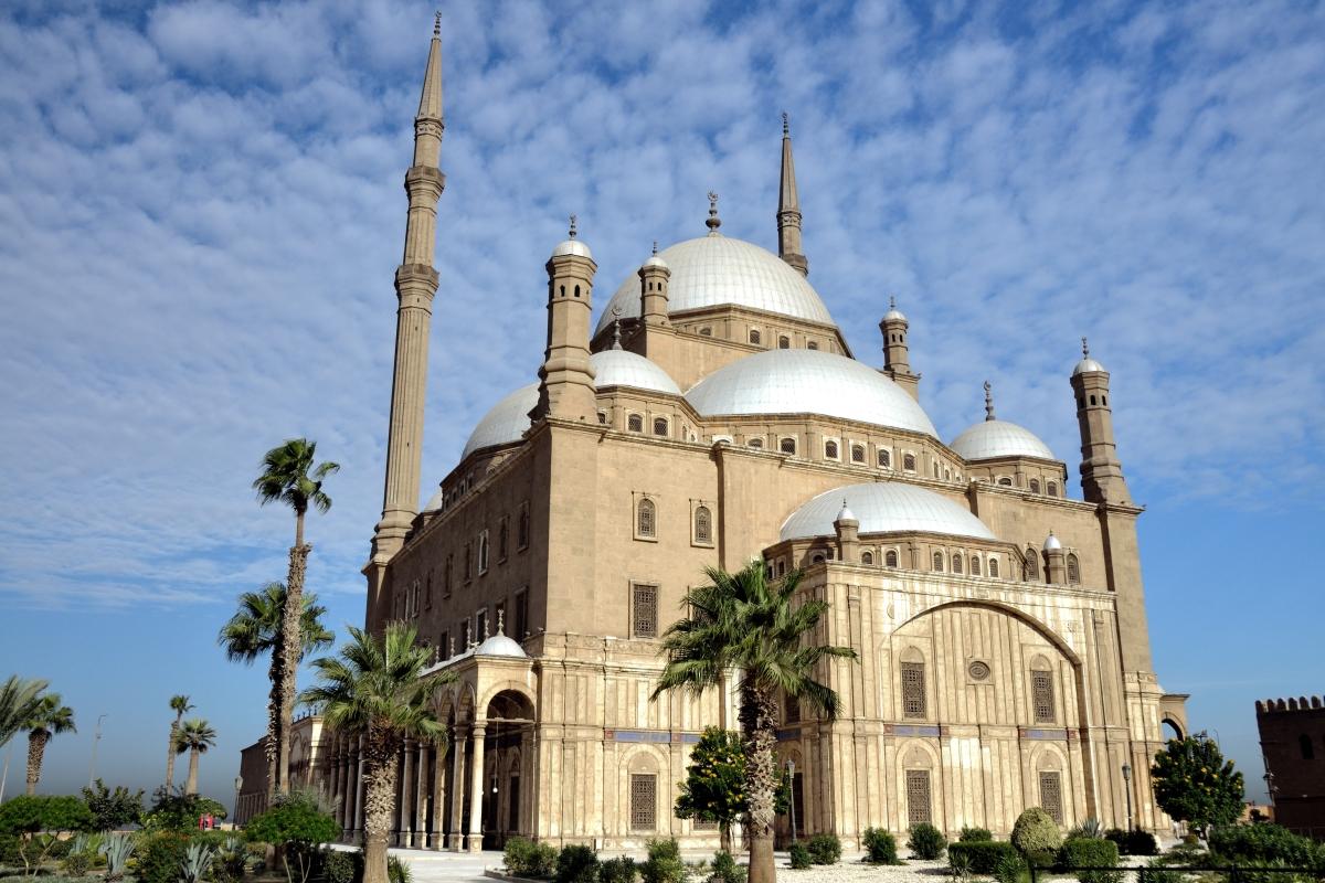 15 Days Cairo, Alexandria, Abu Simbel, Nile Cruise & Luxor 15 Days Cairo, Alexandria, Abu Simbel, Nile Cruise & Luxor