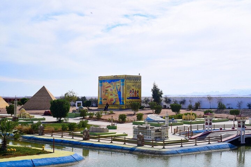 Discover Egypt in One Walk – Mini Egypt Park Tour 4