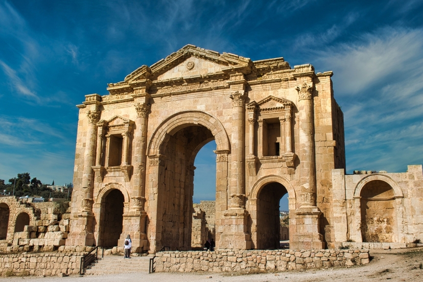 6 Day Jordan Tour: Amman, Petra, Wadi Rum, Jerash & the Dead Sea 3