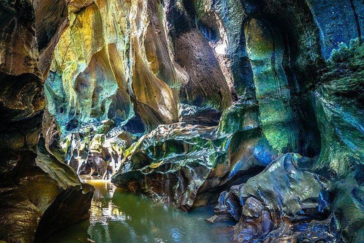 Bali Hidden Canyon Beji Guwang Adventure: Guided Canyon Trek Bali Hidden Canyon Beji Guwang Adventure: Guided Canyon Trek