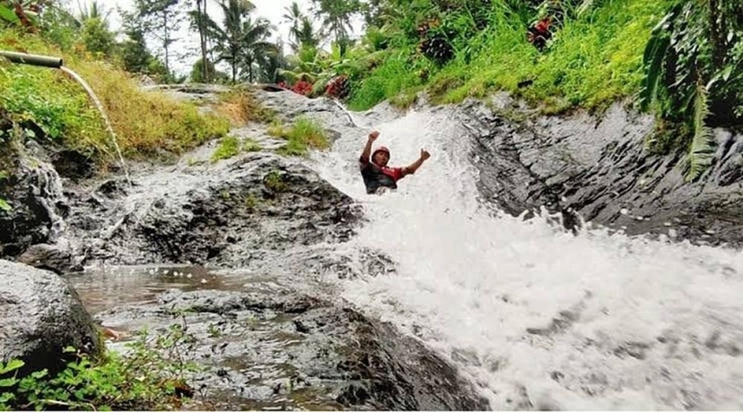 Sekumpul & Fiji Waterfalls Trek: Water Slide, Cliff Jumping & Rice Terraces from Bali 2