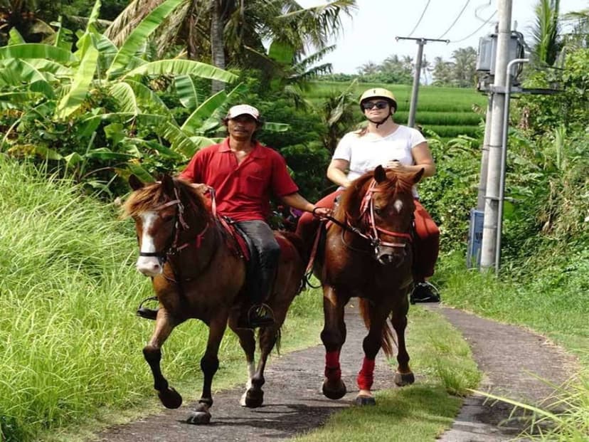 Bali Tabanan Horseback Riding: Rice Terraces & Black Sand Beach 4