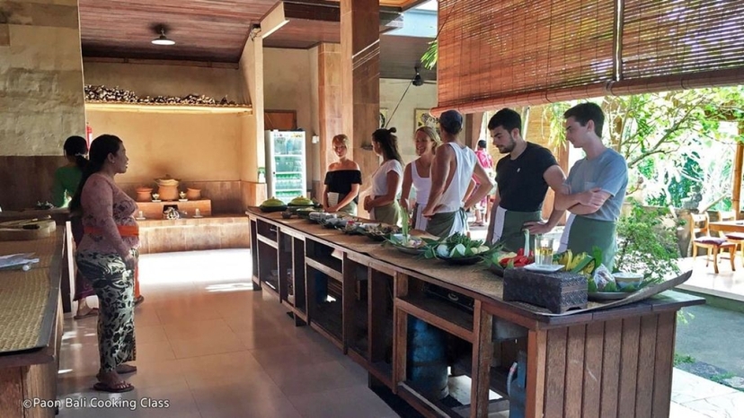 Ubud Balinese Cooking Class with Market Tour & Rice Field Walk 2
